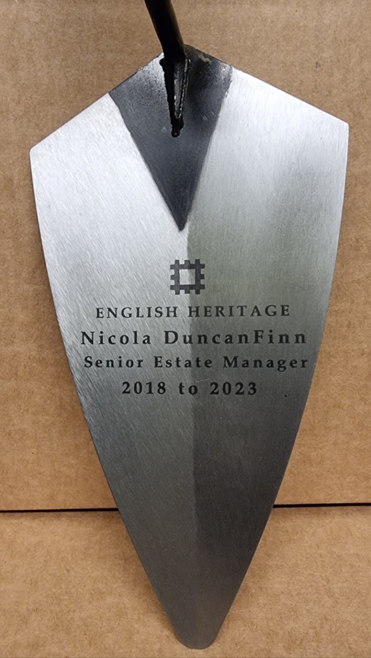 Engraved trowel