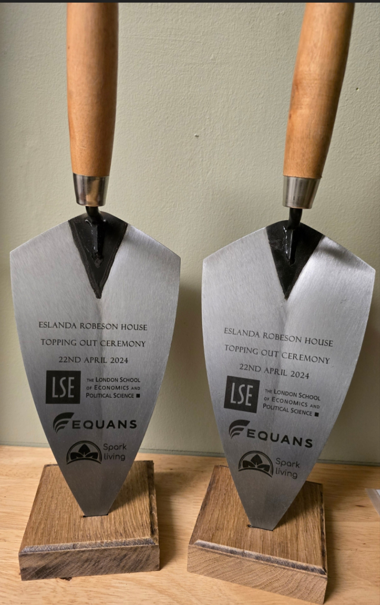 Engraved trowel