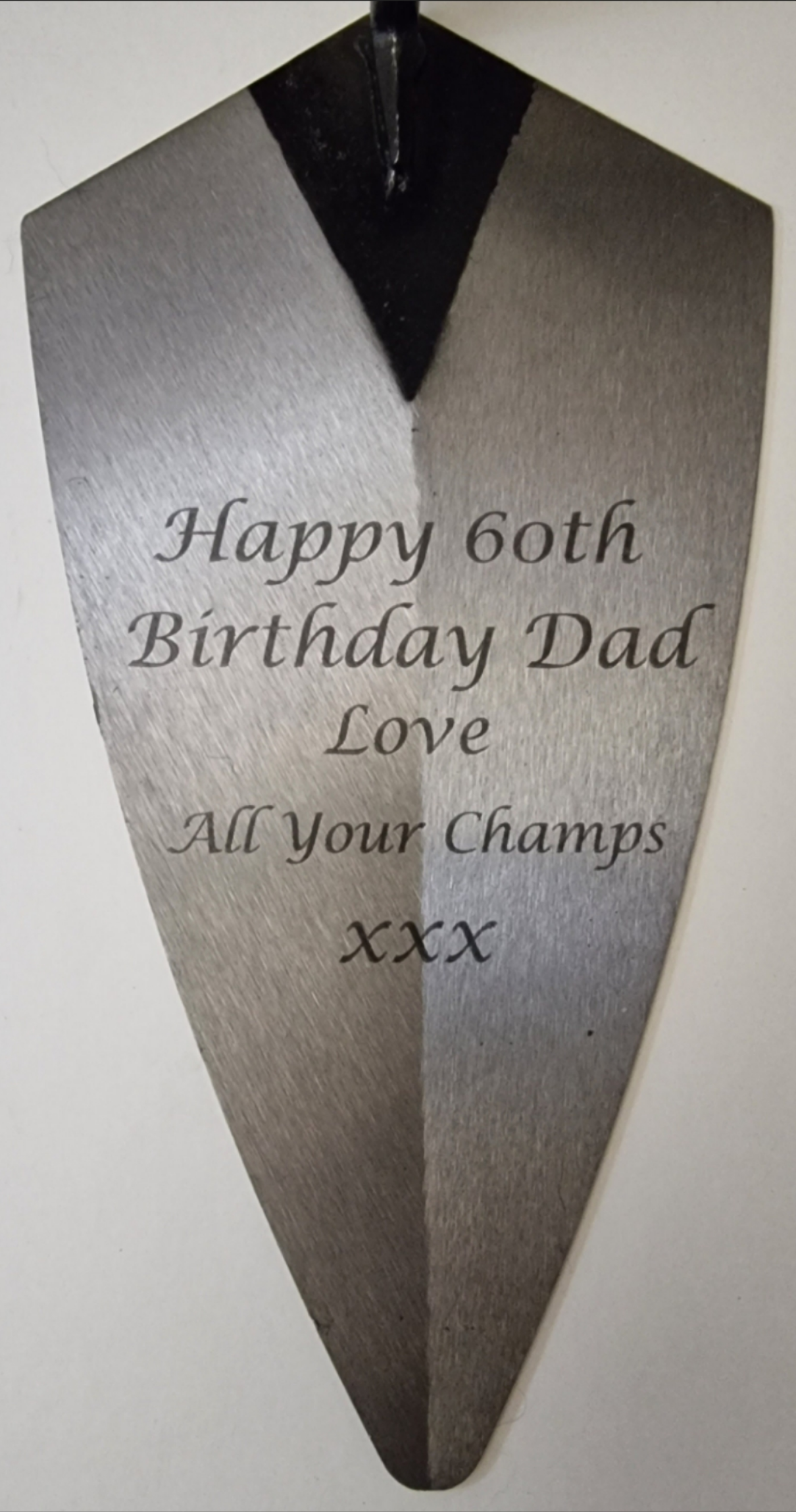 Engraved trowel
